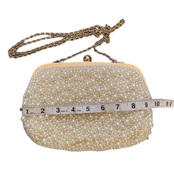 🤍Vintage inspired clasp closure purse🤍 - Picture 2 of 5